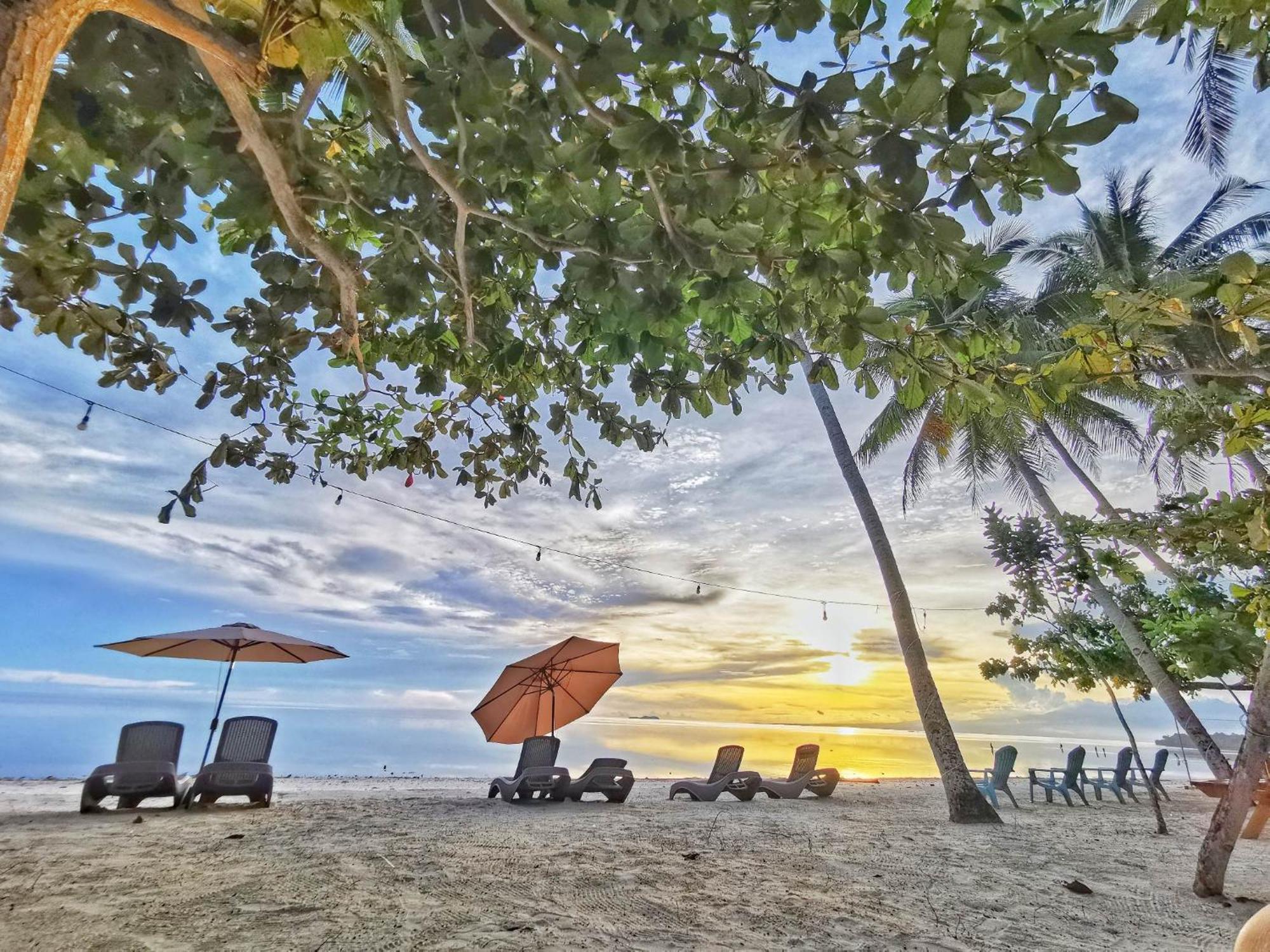 Siquijor Glamping Village Сан-Хуан Екстер'єр фото